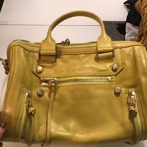 Handbag with lots of pockets and shoulder strap